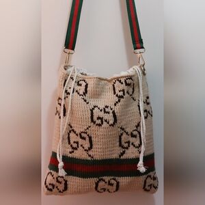 Gucci Beige Knit Crossbody Bag (Large) GG Pattern+Iconic Green/Red Striped Strap